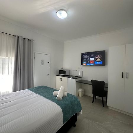 Mia Motel Griffith Esterno foto
